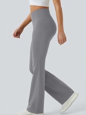 DayStretch High Waisted Pocket Plain Flair
Leggings size small